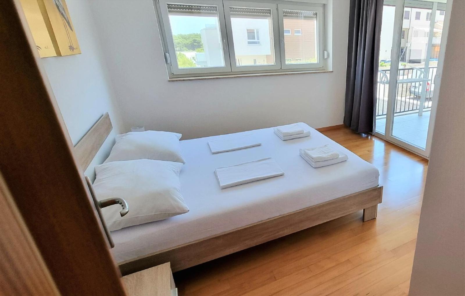 Apartmani Sunce I More Премантура Экстерьер фото